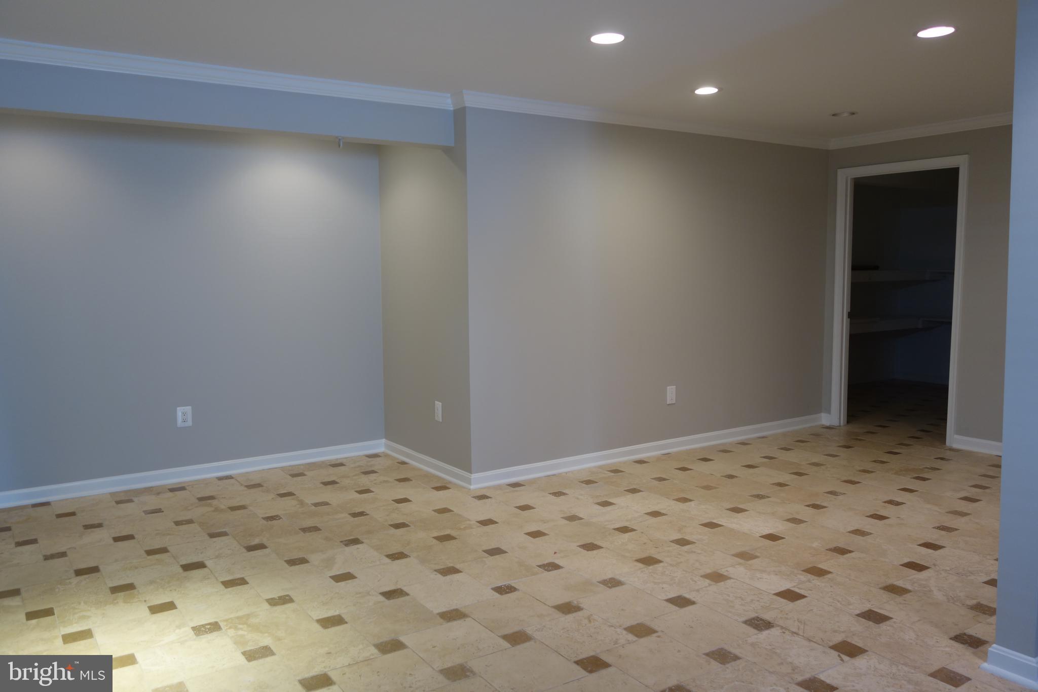 8196 Tenbrook Drive Gainesville, VA 20155 - Photo 39 of 51 a view of an empty room