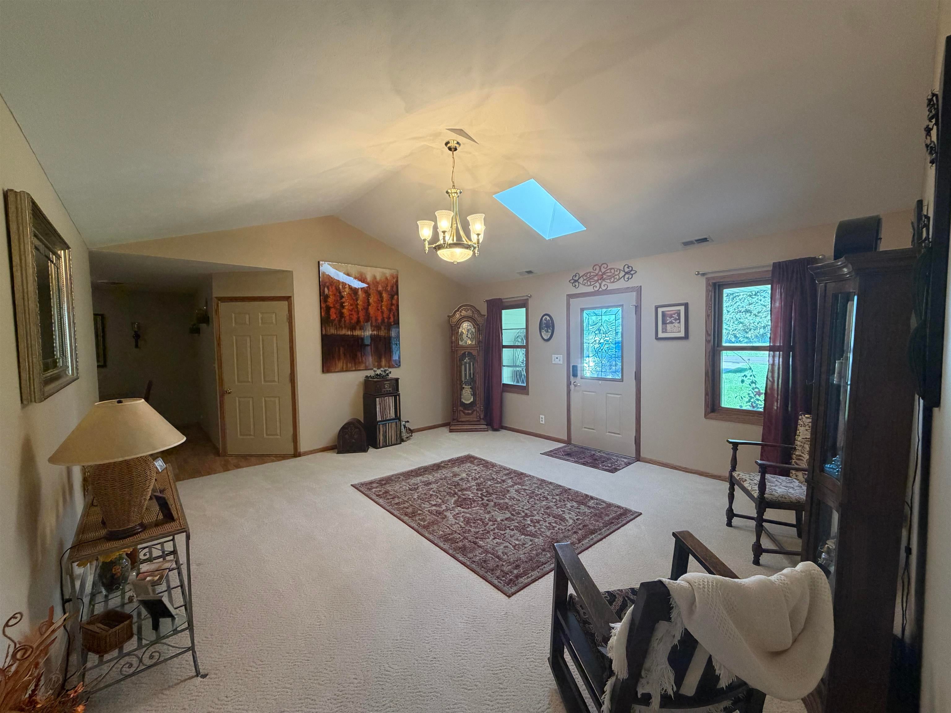 201 Sherwood Road Norfolk, NE 68701 - Photo 4 of 49 Gallery Image 4