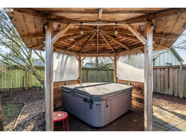 $389,999 | 1343 Piedmont Street, Springfield, OR 97477