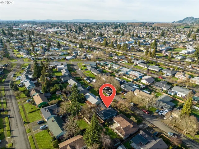 $389,999 | 1343 Piedmont Street, Springfield, OR 97477