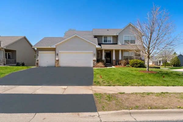 $515,000 | 924 Ivy Hills Road, Belle Plaine, MN 56011