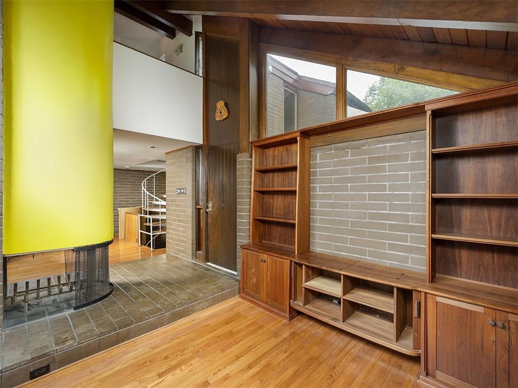 400 Midway Road Pittsburgh, PA 15216 - Photo 6 of 25 Gallery Image 6
