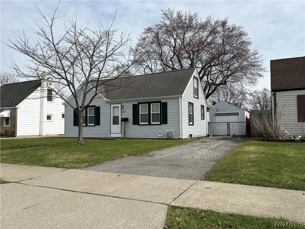 $159,900 | 285 Barnsdale Avenue, West Seneca, NY 14224
