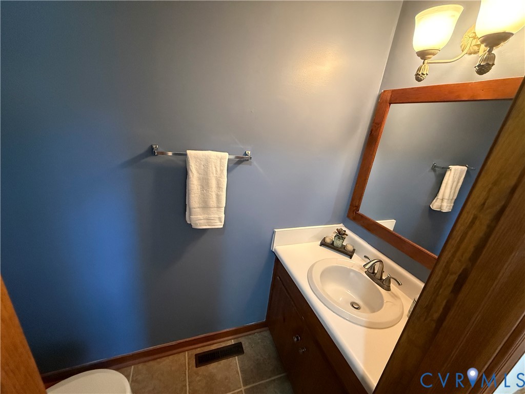 10501 Surry Road Chester, VA 23831 - Photo 32 of 46 Gallery Image 32