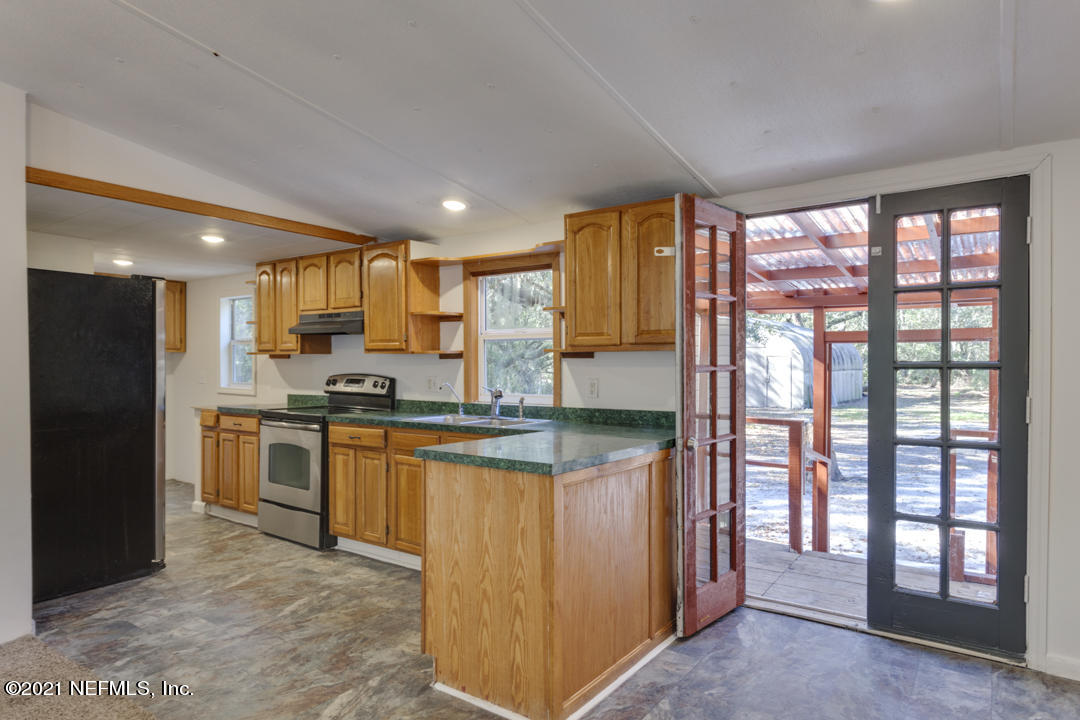8116 Gustafson Road Keystone Heights, FL 32656 - Photo 2 of 36 Web-10