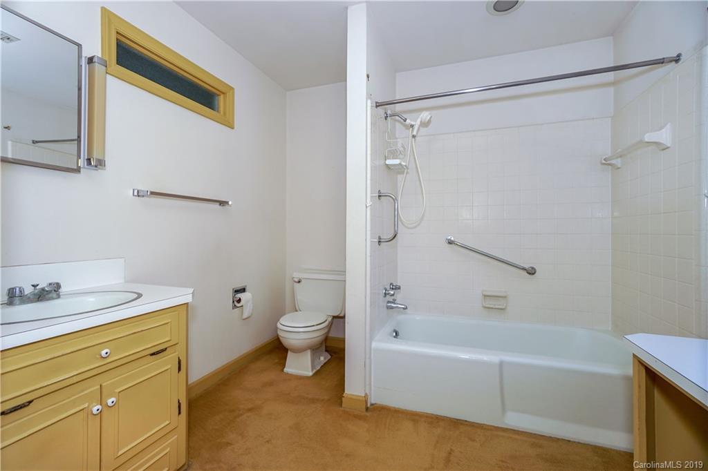 450 Pine Road Davidson, NC 28036 - Photo 18 of 23 Gallery Image 18