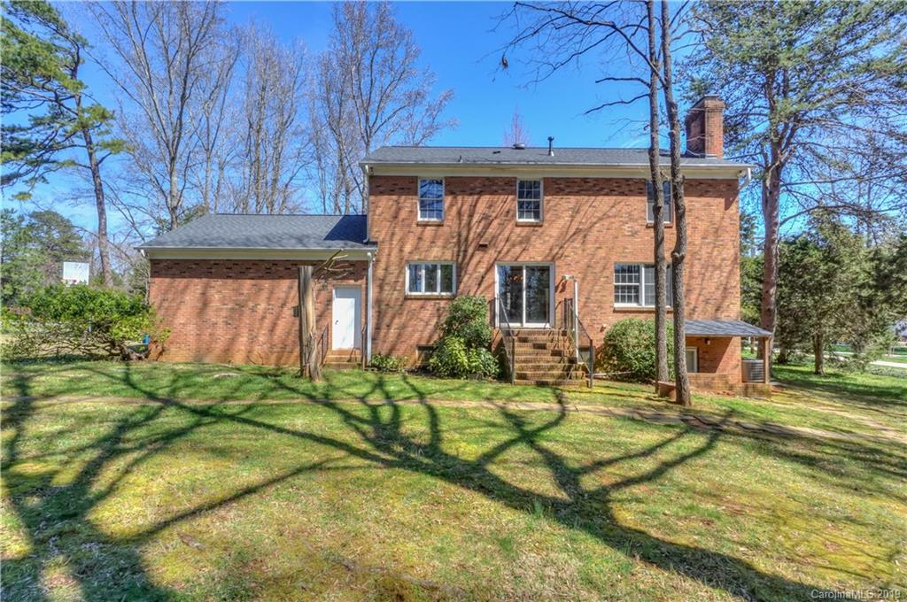 450 Pine Road Davidson, NC 28036 - Photo 22 of 23 Gallery Image 22