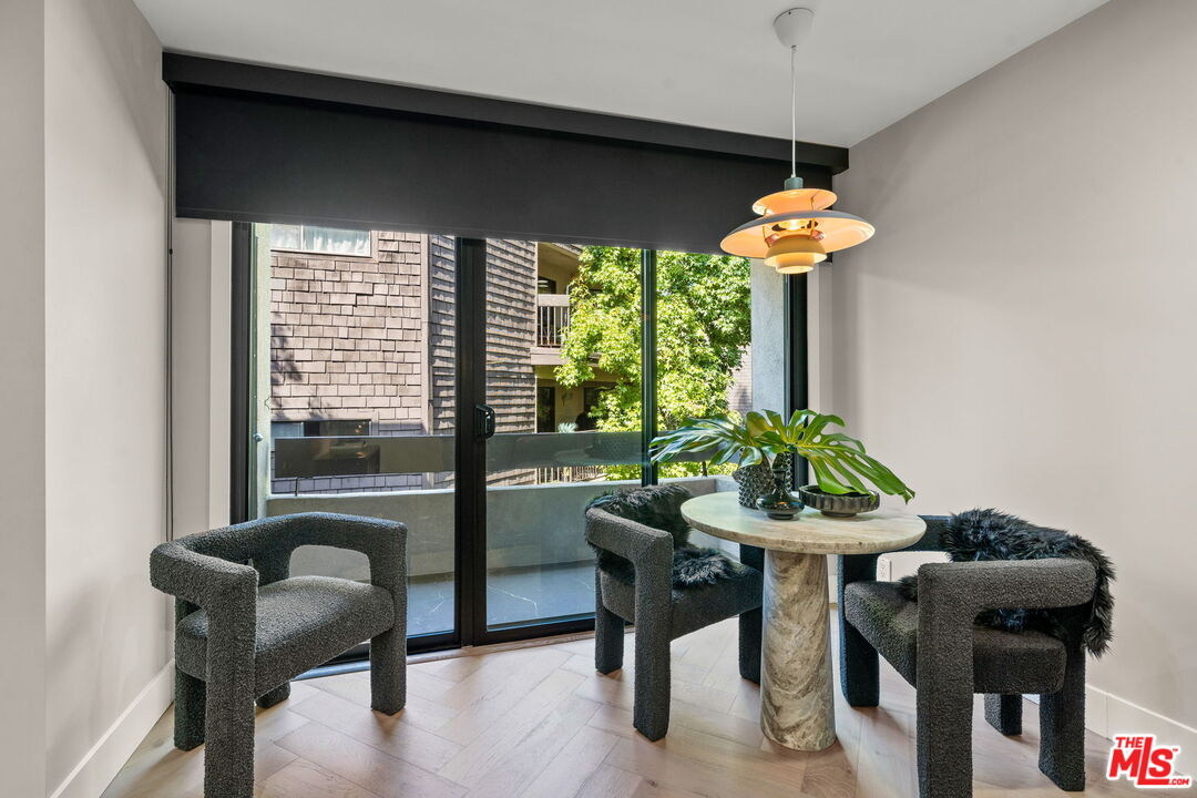 950 North Kings Road, Unit 233 West Hollywood, CA 90069 - Photo 4 of 18
