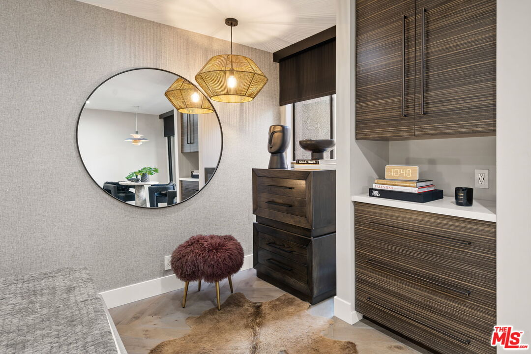 950 North Kings Road, Unit 233 West Hollywood, CA 90069 - Photo 6 of 18