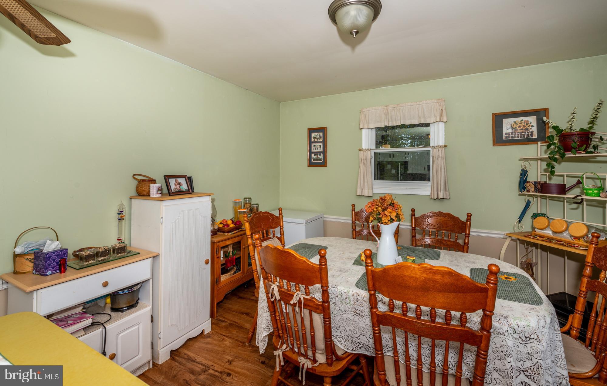 180 Wollups Hill Road Denver, PA 17517 - Photo 10 of 23 Dining Area