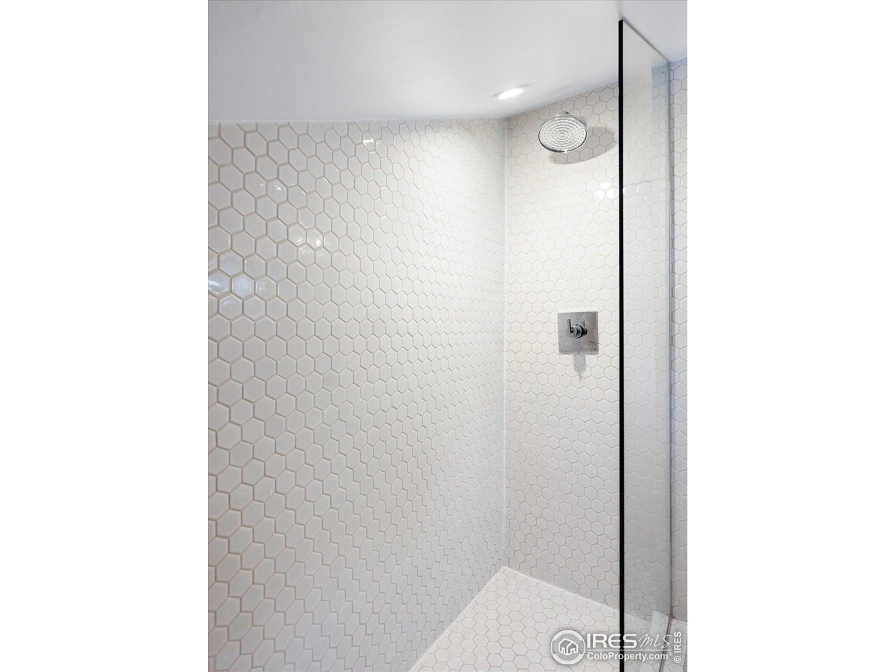 781 Cold Springs Road Boulder, CO 80302 - Photo 18 of 36 a bathroom with a shower and a sink