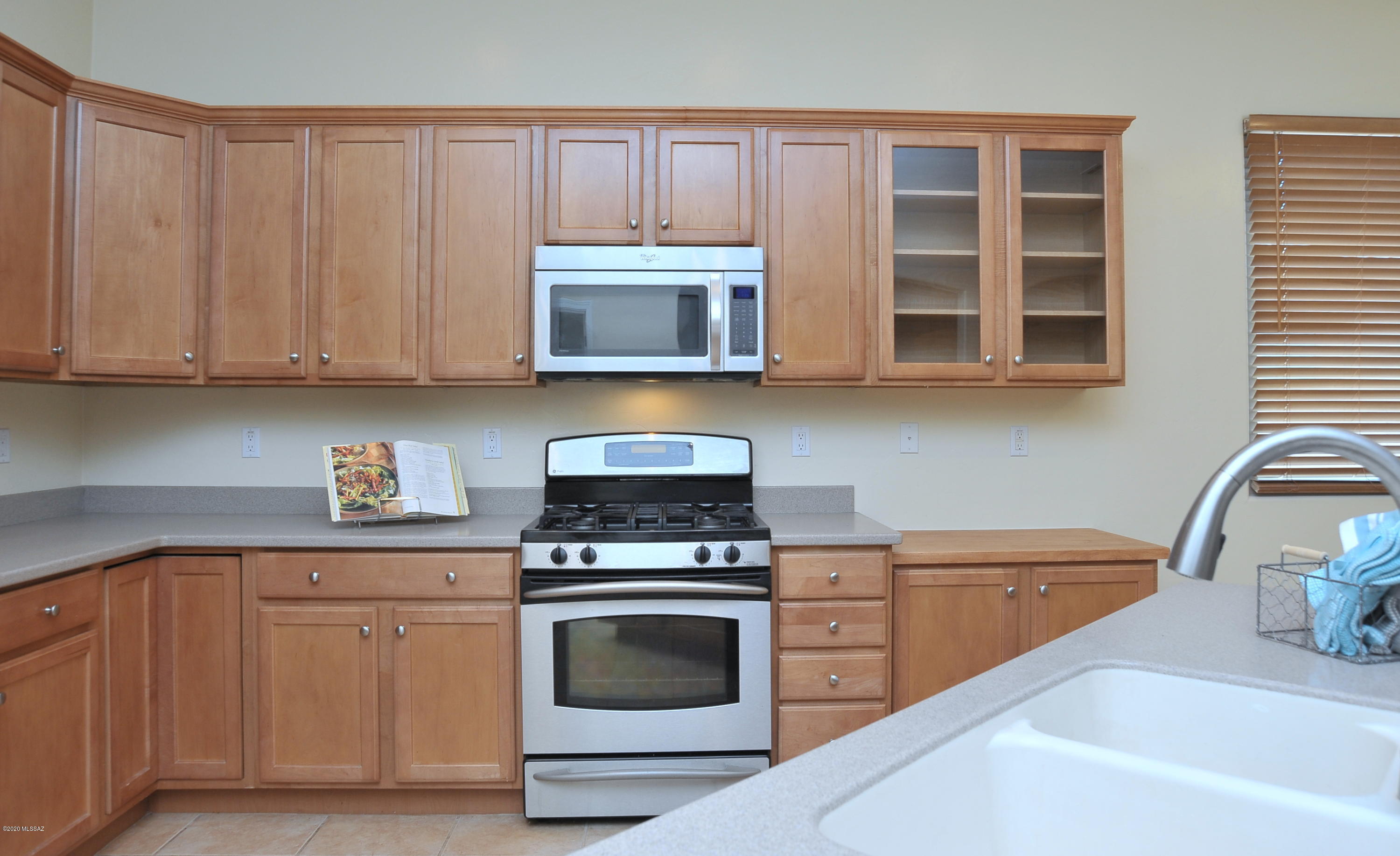 7959 North Rondure Loop Tucson, AZ 85743 - Photo 40 of 41 Gallery Image 40
