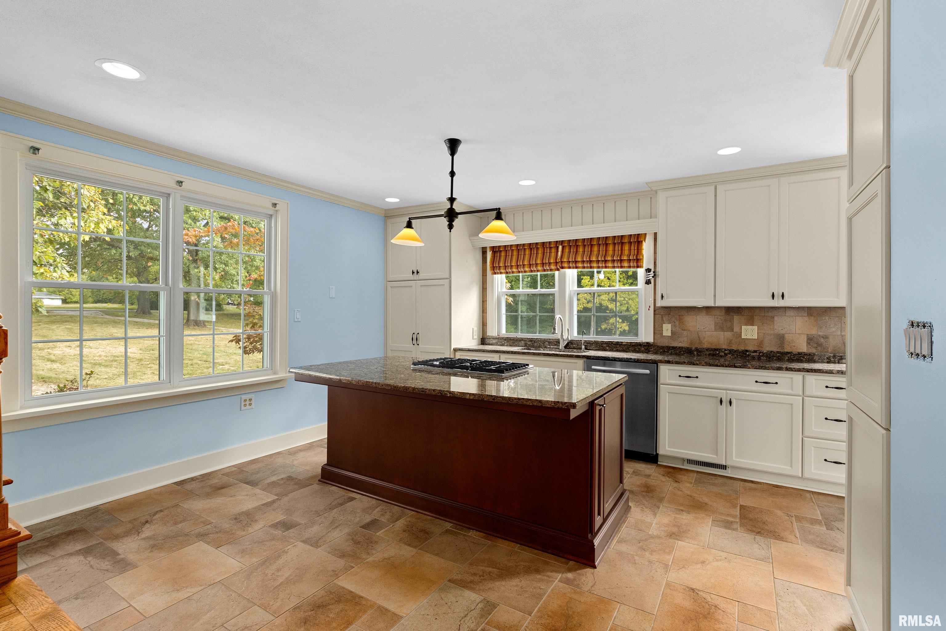 1260 Woodland Knolls Road Metamora, IL 61548 - Photo 15 of 52