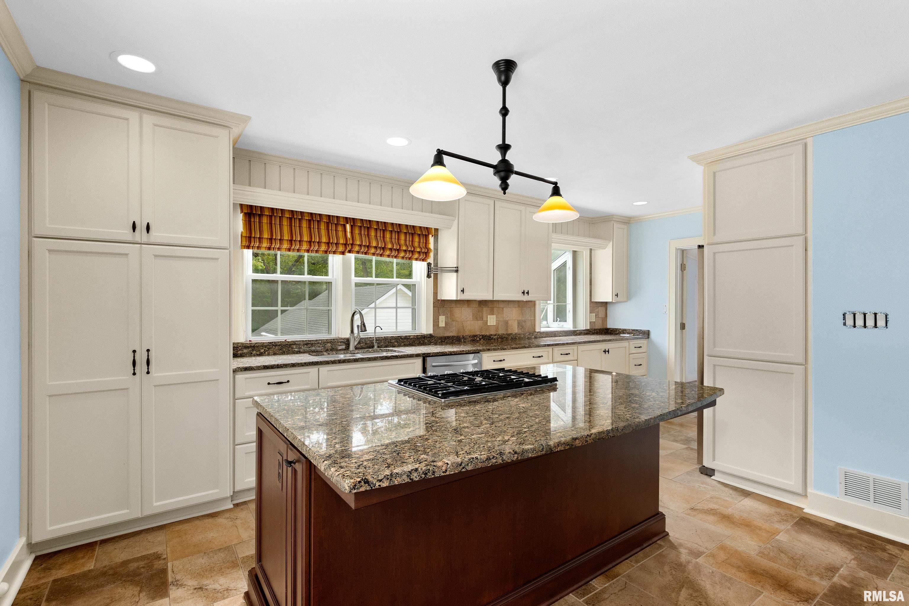 1260 Woodland Knolls Road Metamora, IL 61548 - Photo 16 of 52