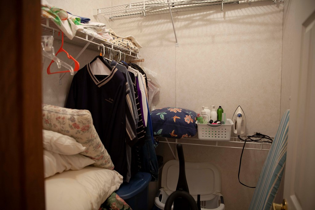 1120 Whitstone Road Lincolnton, GA 30817 - Photo 24 of 31 OWNER CLOSET