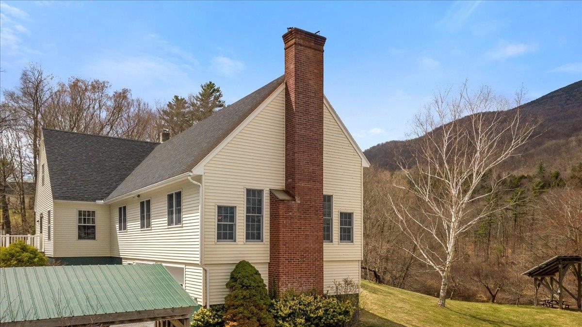 214 South End Road Mount Tabor, VT 05253 - Photo 9 of 55 Gallery Image 9