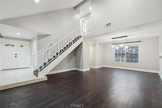 $725,000 | 19725 Collins Road, Canyon Country, CA 91351