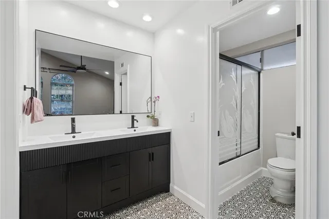 $725,000 | 19725 Collins Road, Canyon Country, CA 91351