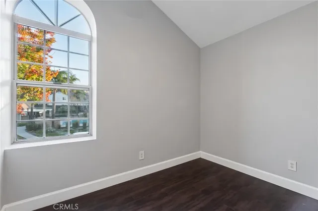 $725,000 | 19725 Collins Road, Canyon Country, CA 91351