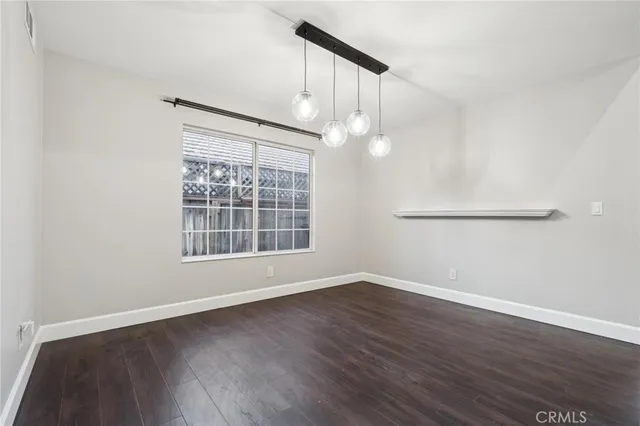 $725,000 | 19725 Collins Road, Canyon Country, CA 91351