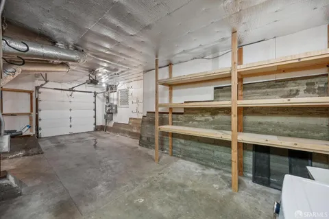 a picture of a black and white photo