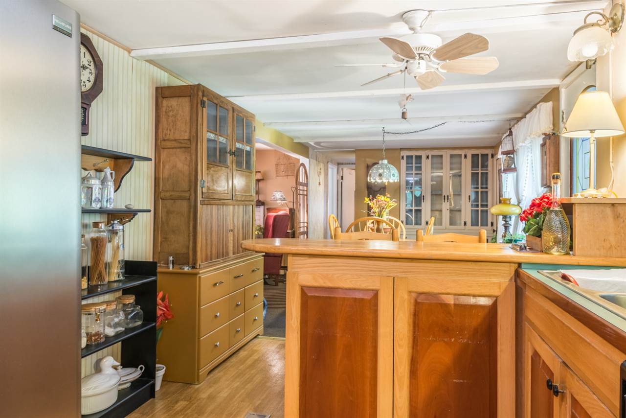 2068 South Road Williston, VT 05495 - Photo 5 of 30