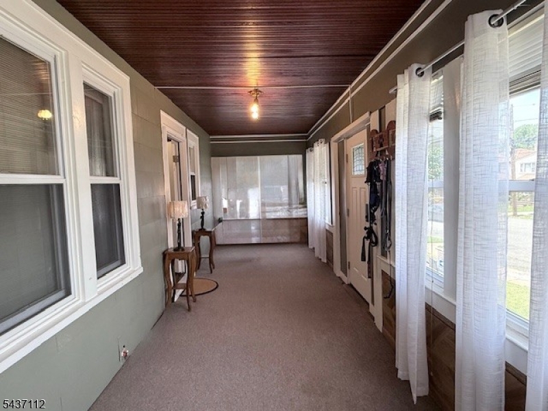 436 Knickerbocker Avenue Paterson, NJ 07503 - Photo 33 of 44