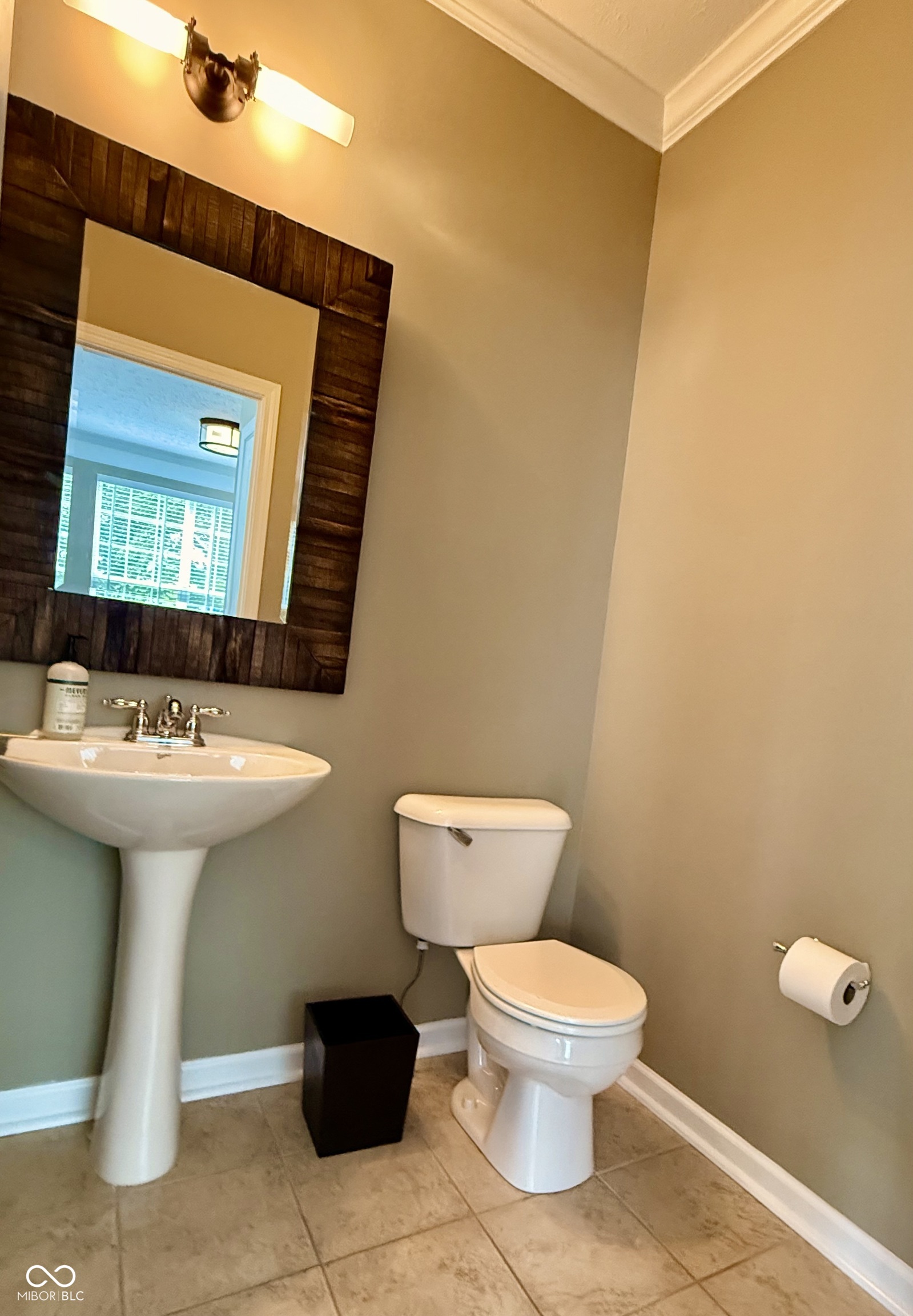 9098 Rider Drive Fishers, IN 46038 - Photo 12 of 33