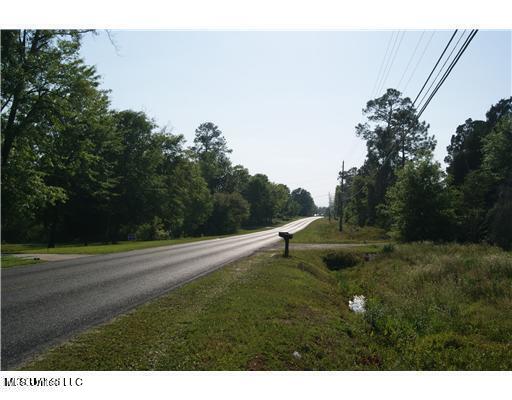 9058 Woolmarket Road Biloxi, MS 39532 - Photo 4 of 6 20210824061007533802000000-o