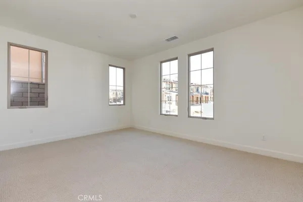 $9,500 | 8 Last Bloom, Irvine, CA 92602