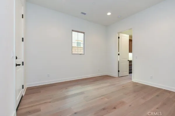 $9,500 | 8 Last Bloom, Irvine, CA 92602