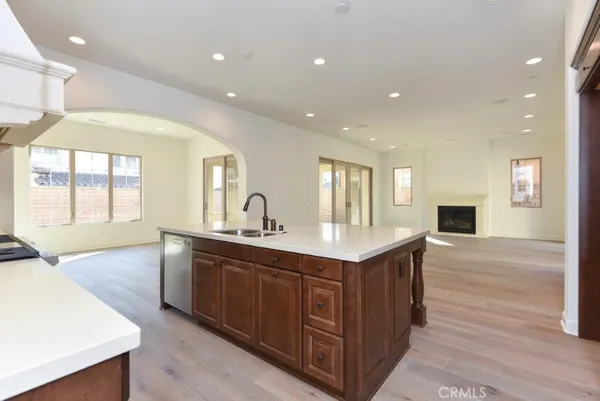 $9,500 | 8 Last Bloom, Irvine, CA 92602