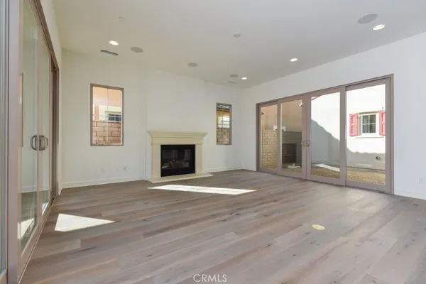 $9,500 | 8 Last Bloom, Irvine, CA 92602