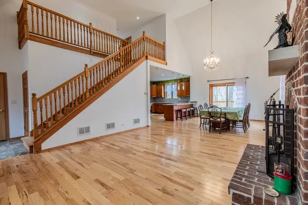 $490,000 | 60 Fairoaks Drive, Putnam, IL 61560