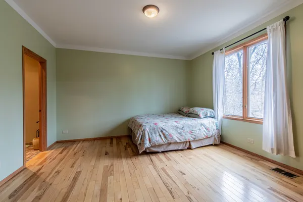 $490,000 | 60 Fairoaks Drive, Putnam, IL 61560