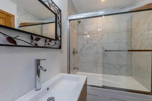 $490,000 | 60 Fairoaks Drive, Putnam, IL 61560