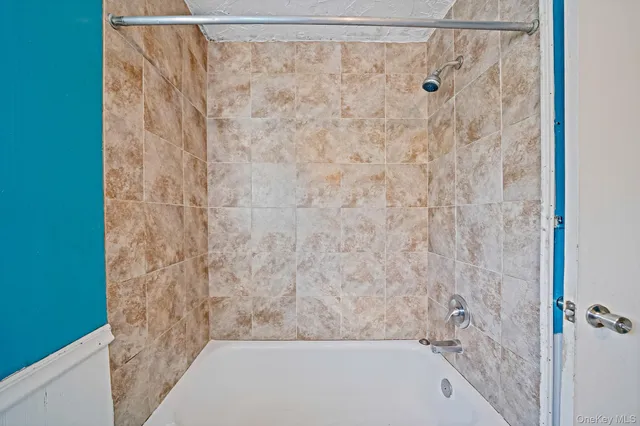 $599,900 | 741 Hamilton Avenue, Westhampton Beach, NY 11978