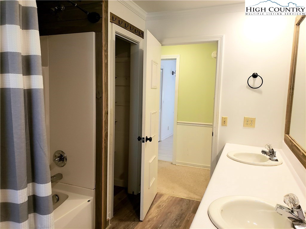 322 Woodrow Bare Road Laurel Springs, NC 28644 - Photo 11 of 26 Gallery Image 11