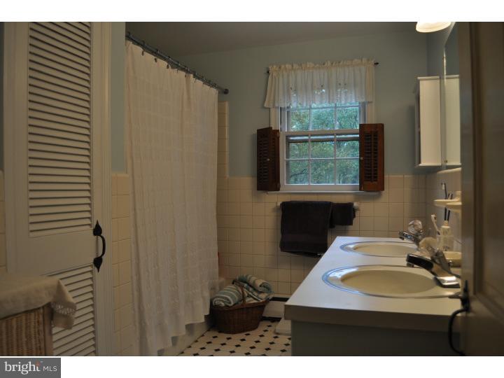 174 Grubb Road Malvern, PA 19355 - Photo 19 of 25 Bathroom