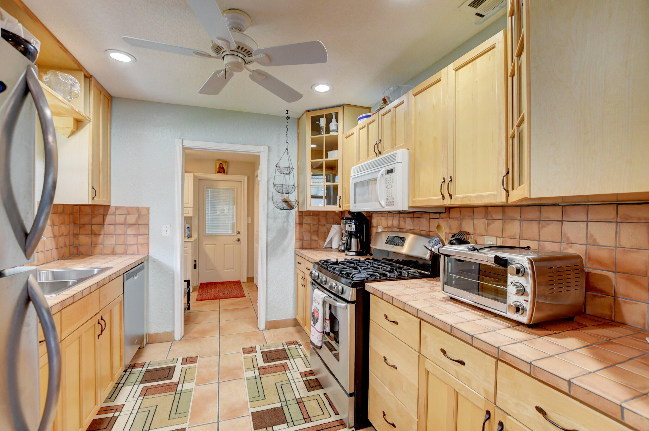 632 Southwest 1st Street Boca Raton, FL 33486 - Photo 22 of 43 Kitchen