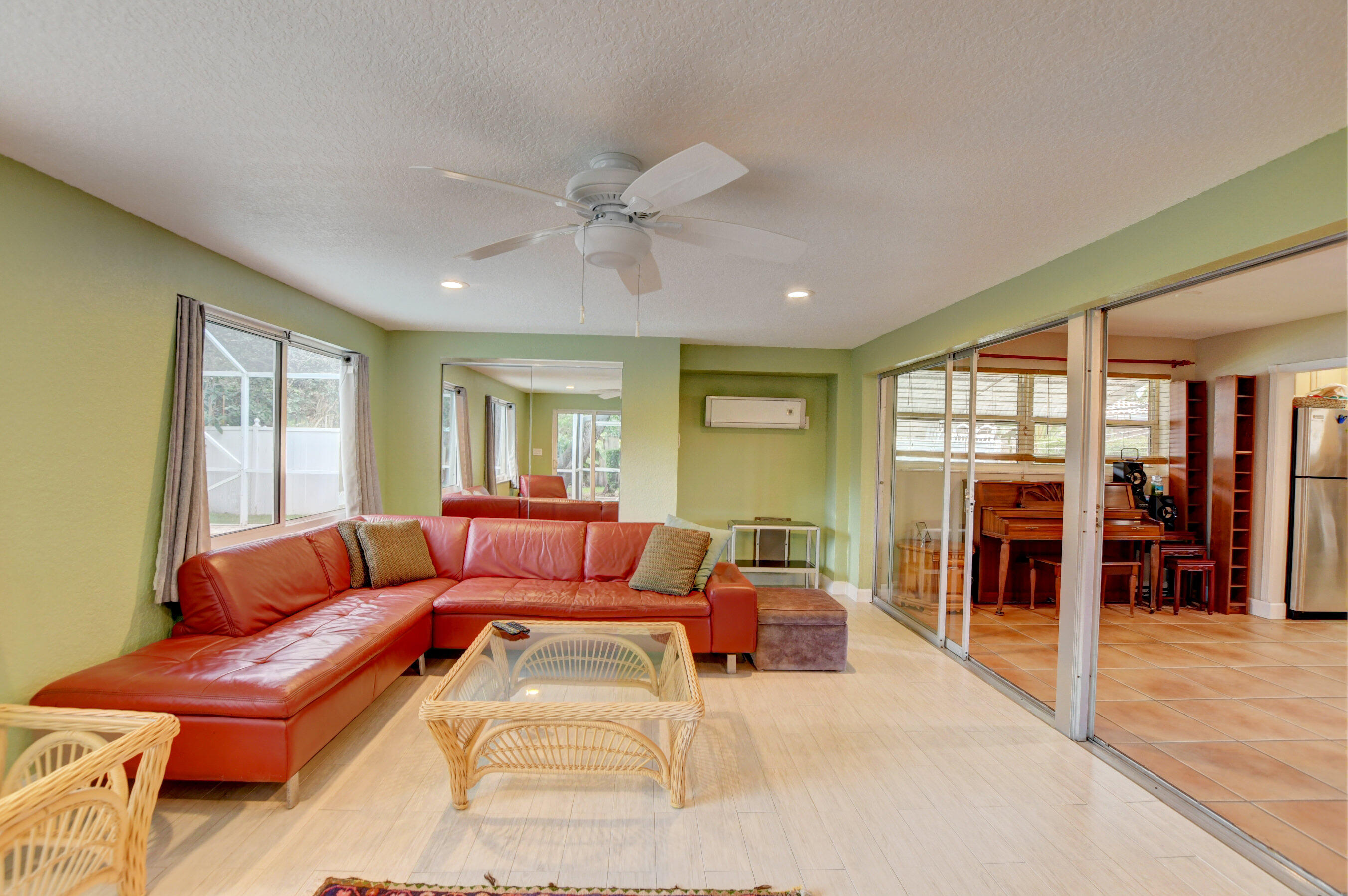 632 Southwest 1st Street Boca Raton, FL 33486 - Photo 30 of 43 Florida Room