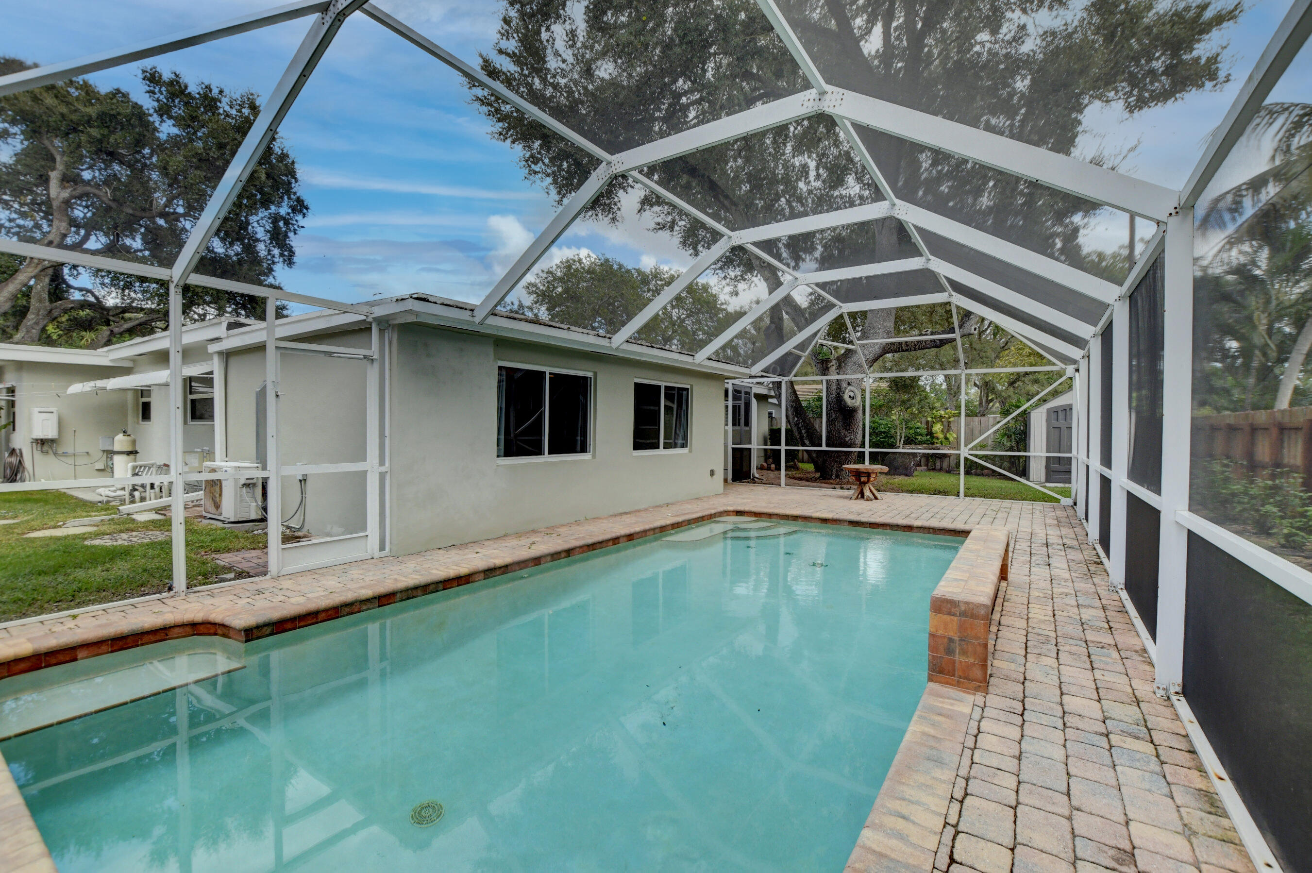 632 Southwest 1st Street Boca Raton, FL 33486 - Photo 33 of 43 Pool
