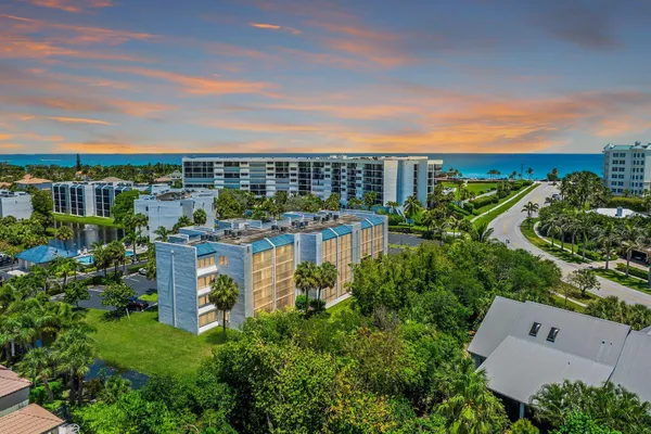 $2,500 | 1605 Highway 1, Unit F303, Jupiter, FL 33477