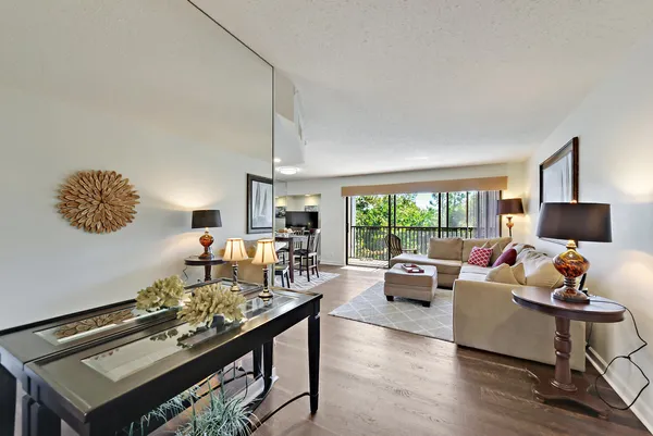 $2,500 | 1605 Highway 1, Unit F303, Jupiter, FL 33477