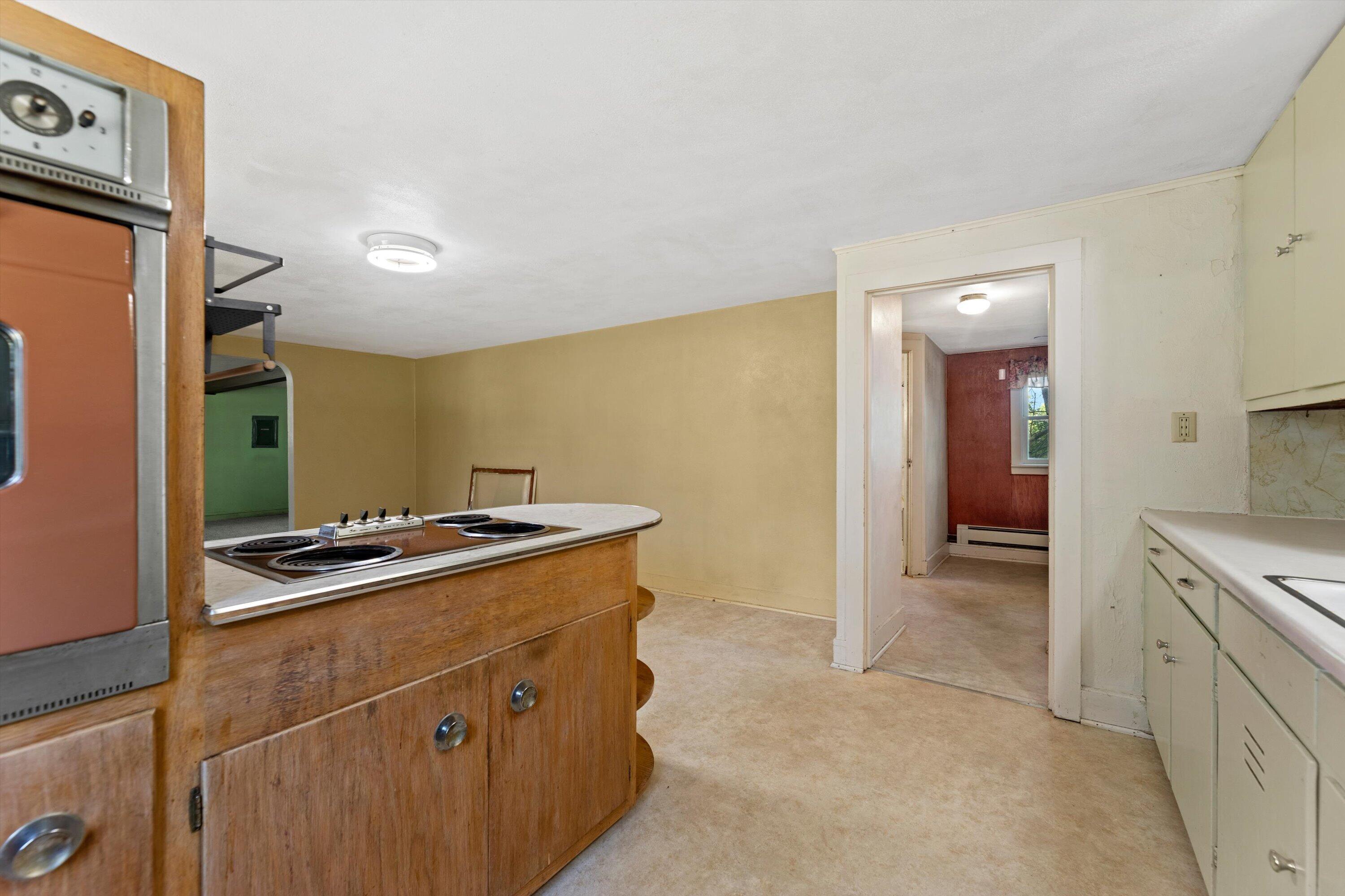 W156N7968 Pilgrim Road Menomonee Falls, WI 53051 - Photo 20 of 25 20-IMG_1084