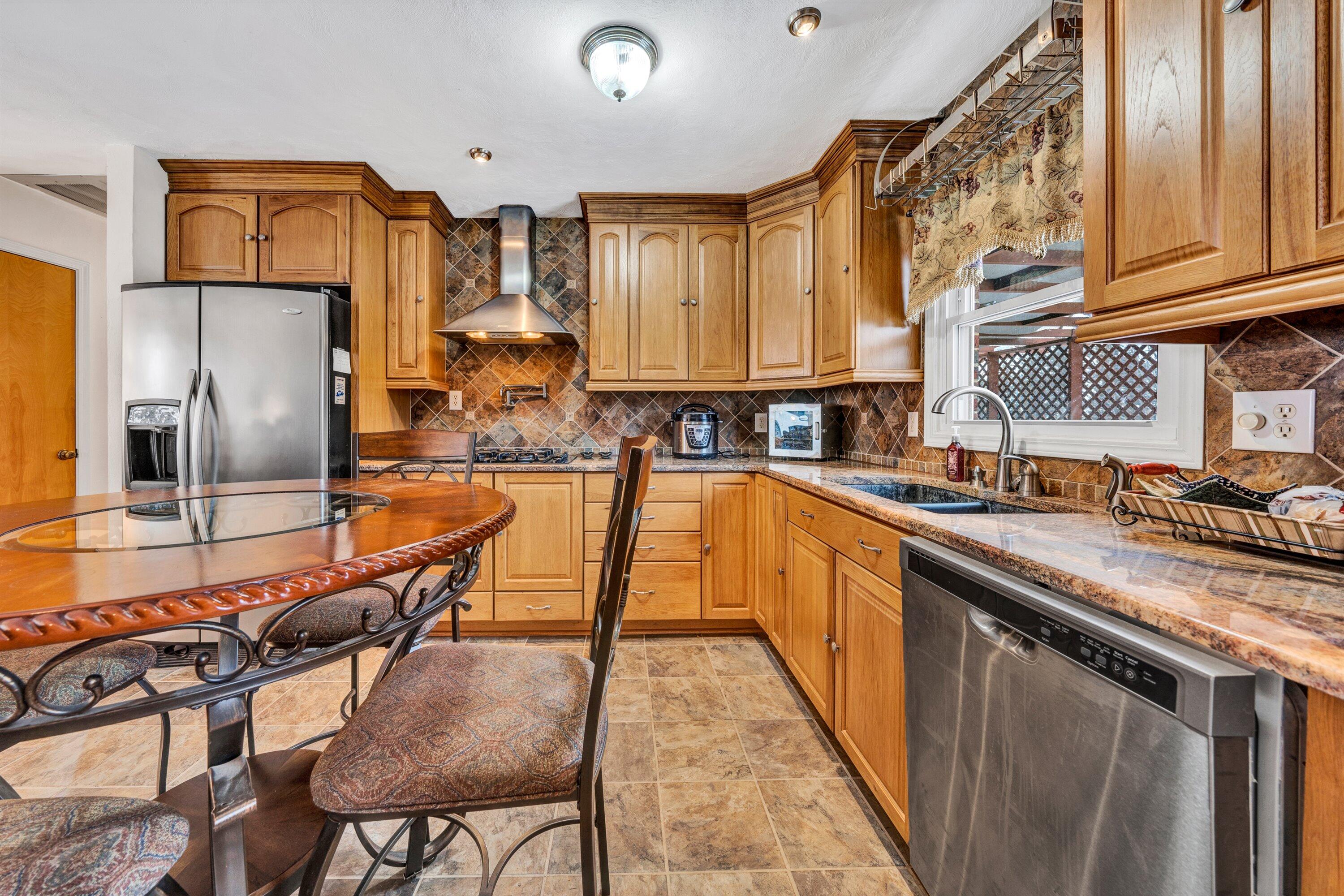 10396 Ivy Ridge Road Bent Mountain, VA 24059 - Photo 14 of 40 12-DSC00562