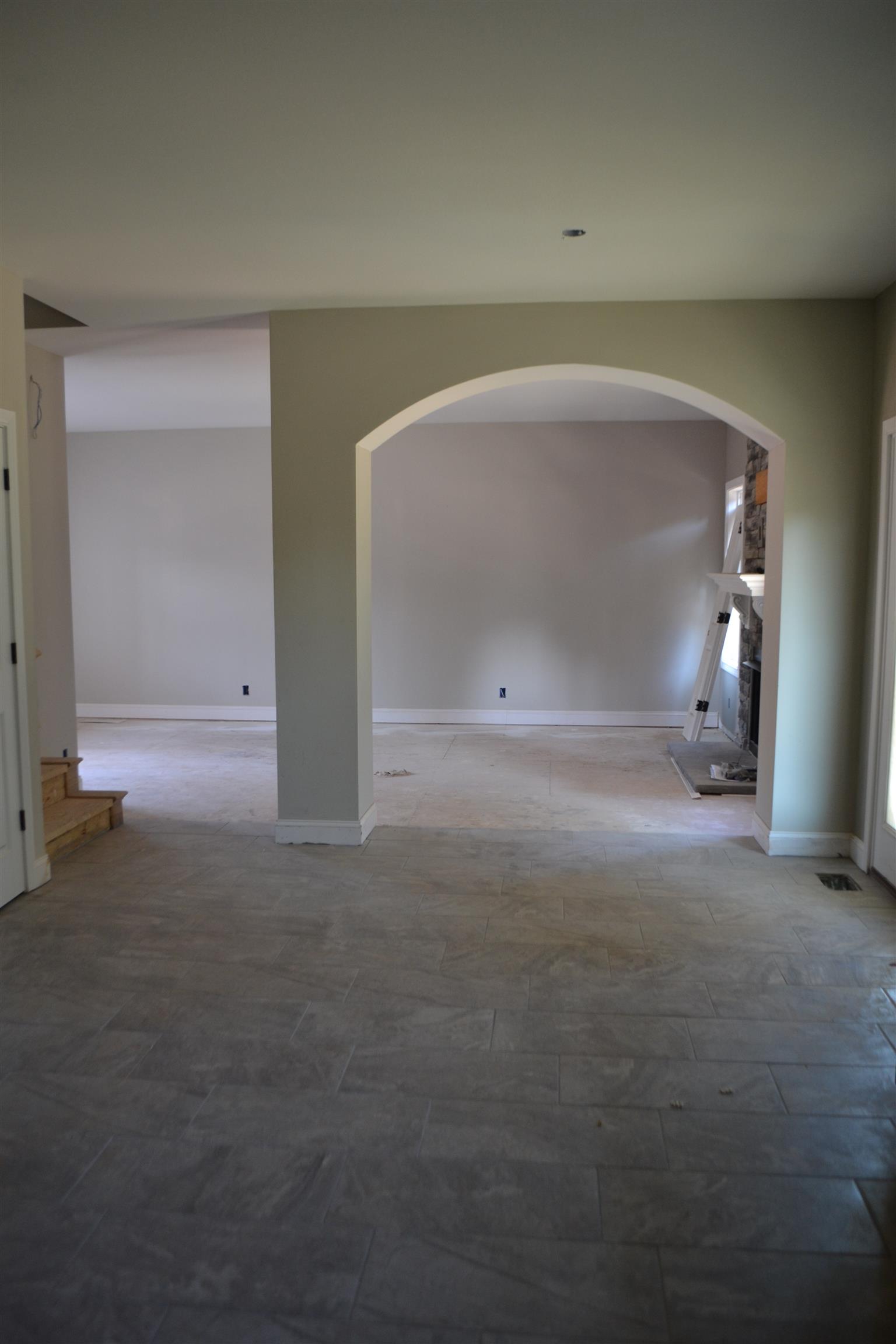 1823 Rains Clarksville, TN 37042 - Photo 4 of 19 Gallery Image 4