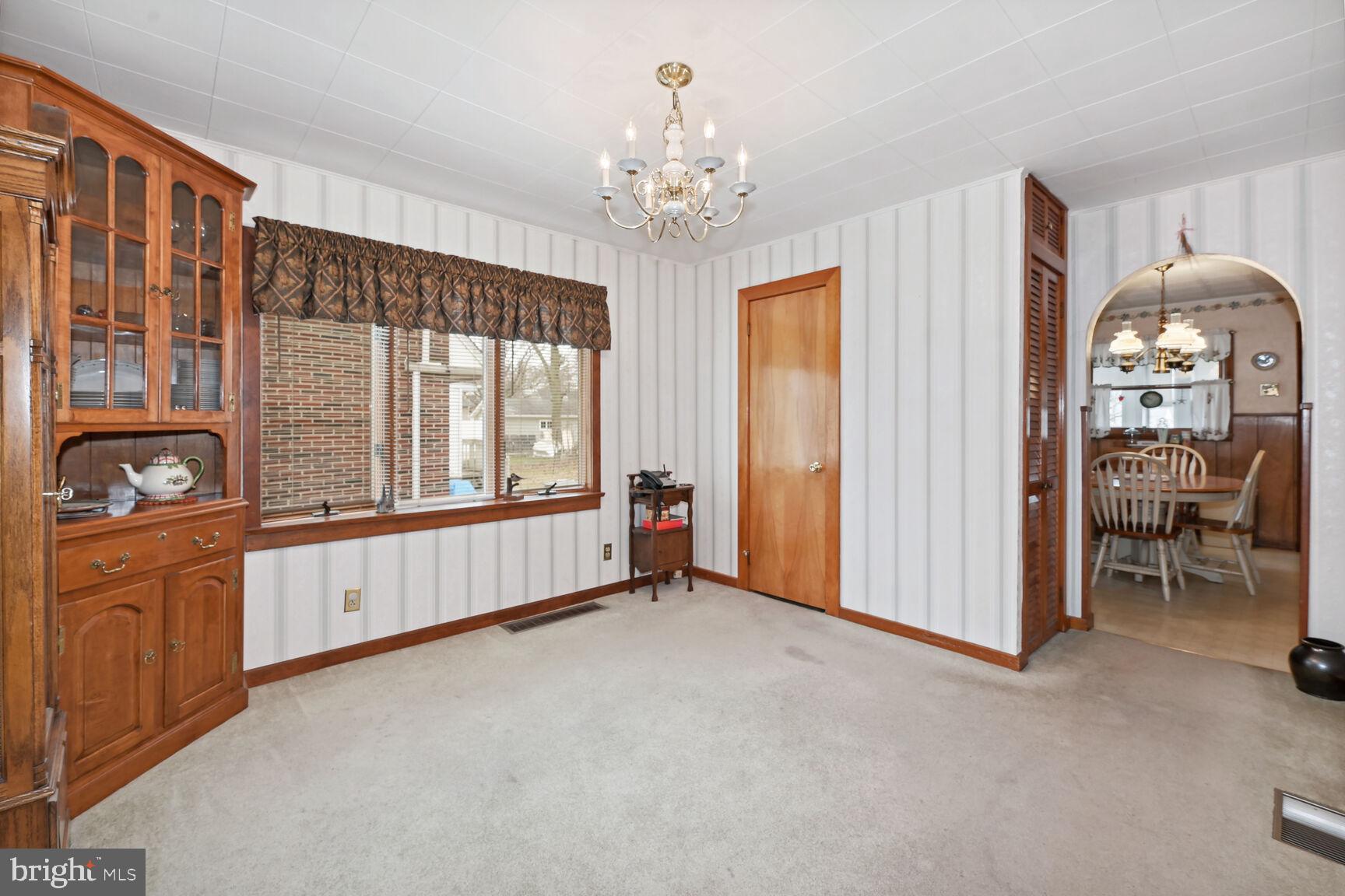 326 Rancocas Avenue Riverside, NJ 08075 - Photo 13 of 25 Dining Room