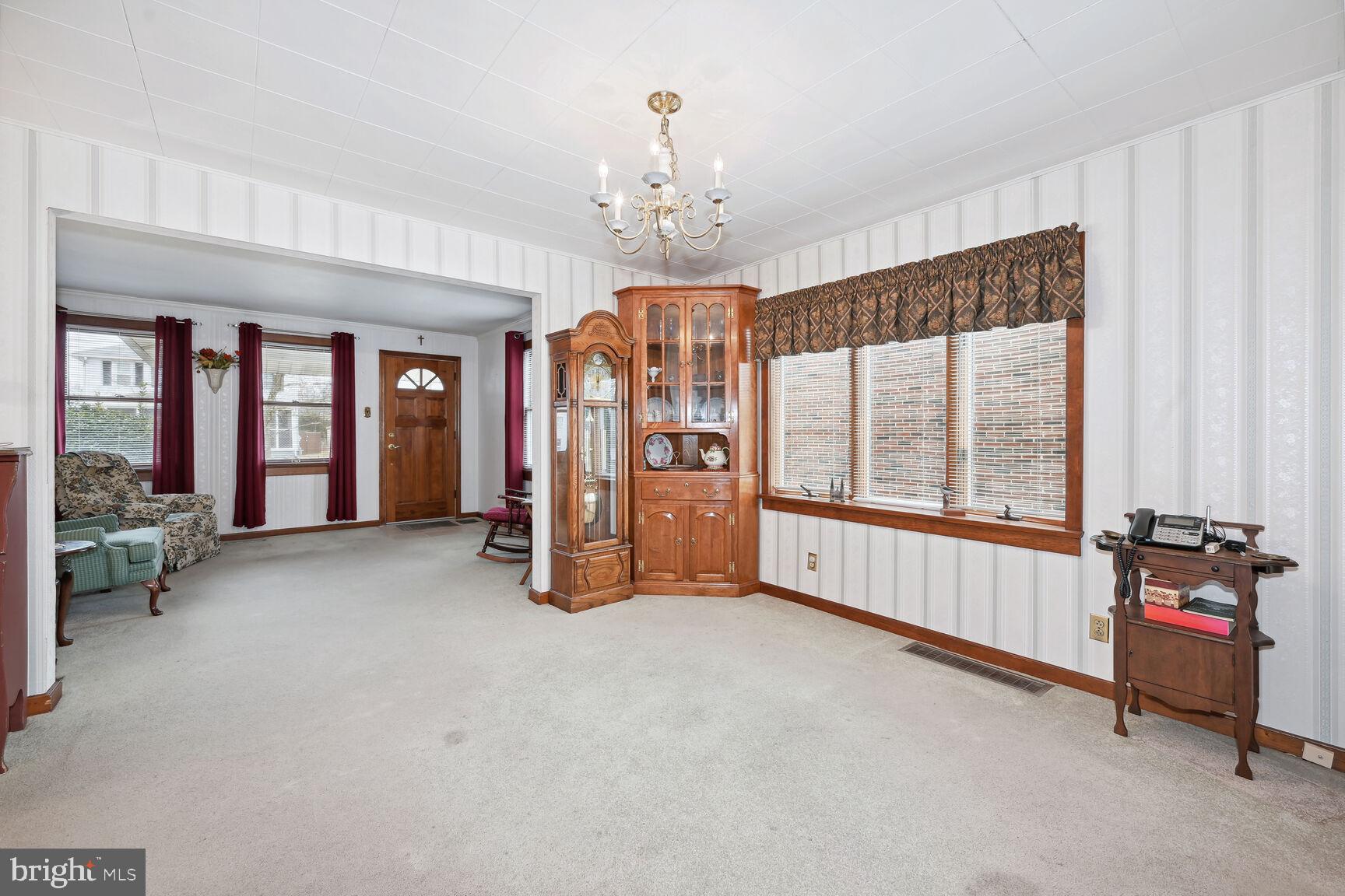 326 Rancocas Avenue Riverside, NJ 08075 - Photo 14 of 25 Dining Room