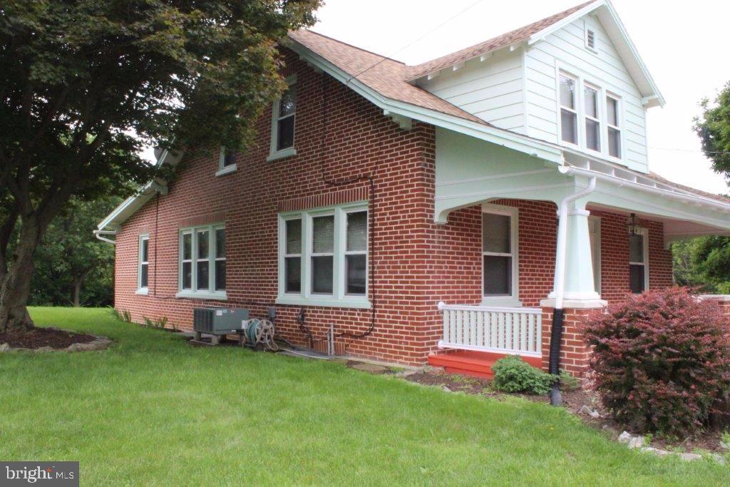 1451 Oregon Road Leola, PA 17540 - Photo 16 of 20 Gallery Image 16